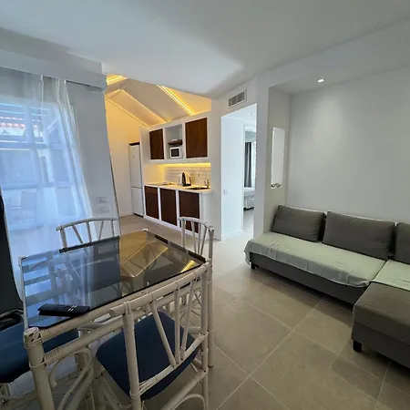 La Concha Del Mar Апартаменты *